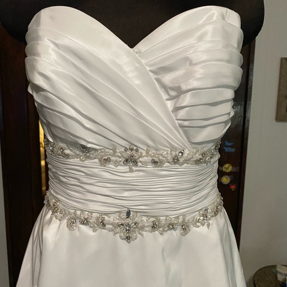 COPY - Alfred Angelo 2119  Sz 14. NWT - Picture 4 of 8